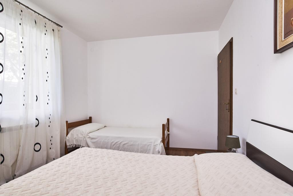 Appartement Lovely Roses à Umag Extérieur photo