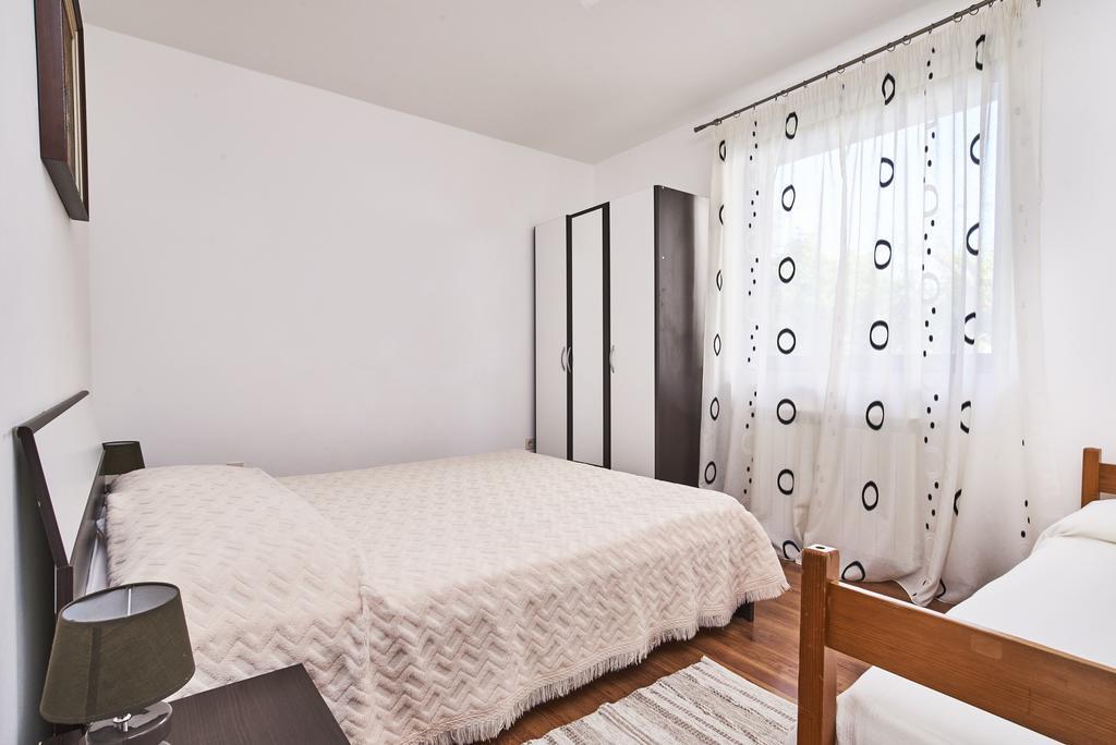 Appartement Lovely Roses à Umag Extérieur photo